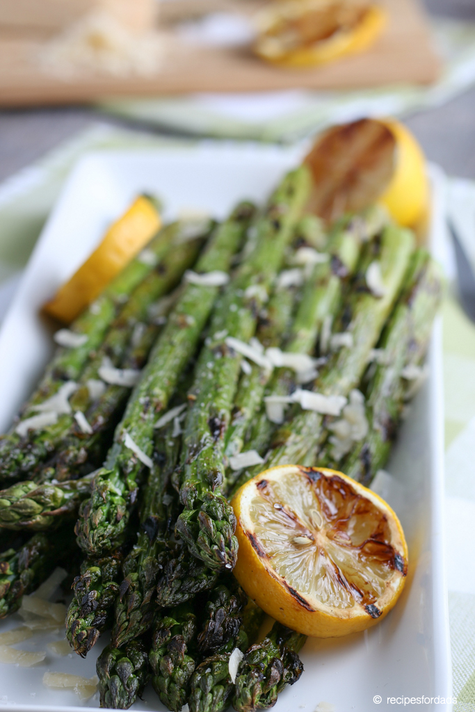 Grilled Asparagus (With Foil) – Easy Side Dish For Grilling