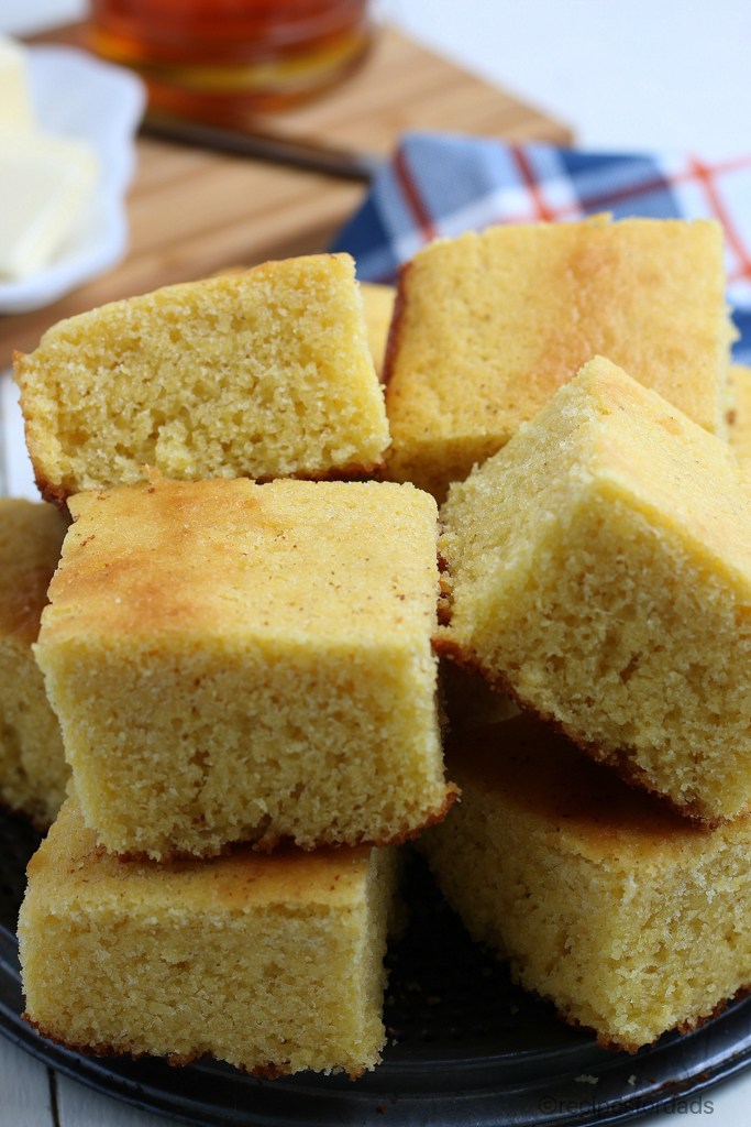 Homemade Cornbread Recipe