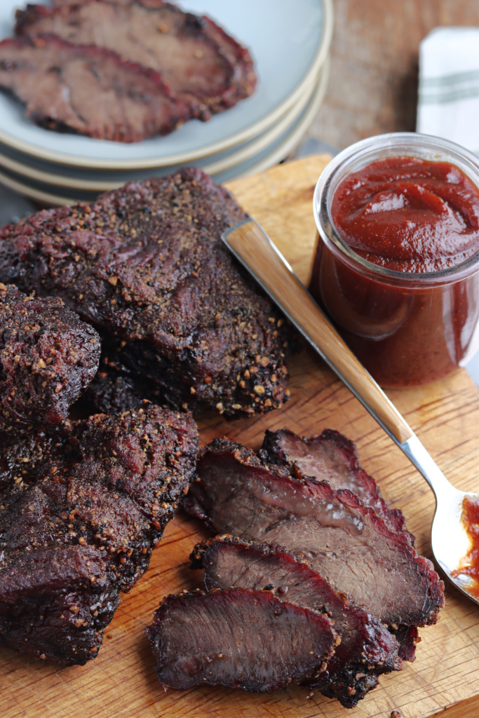 smoked beef cheeks with barbecue sauce