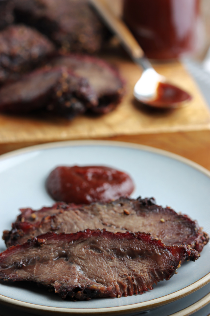 smoked beef cheeks with barbecue sauce