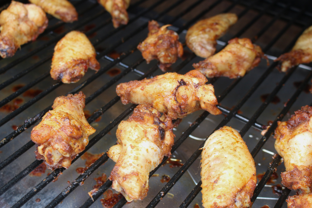 chicken wings on smoker