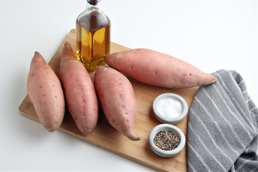 ingredients to make smoked sweet potatoes